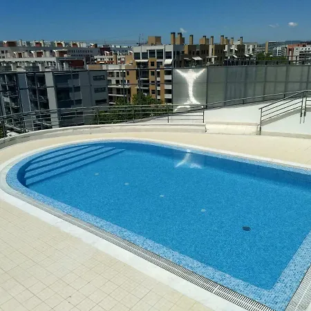 Parque Nações - Fil Pool *