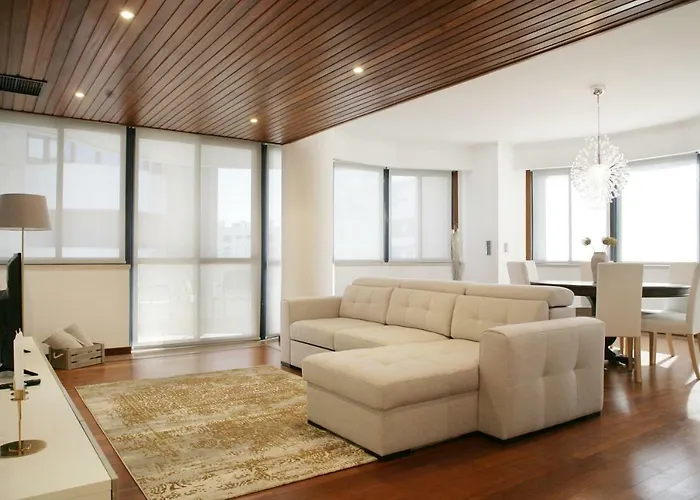 Parque Nacoes - Fil Pool Lisboa